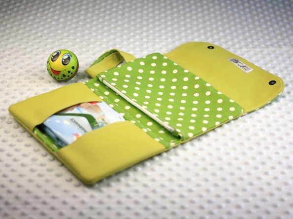 yellowGreenBag0_7