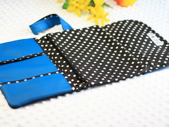 blueBlackBag0_3