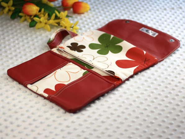 redFlowersBag0_6